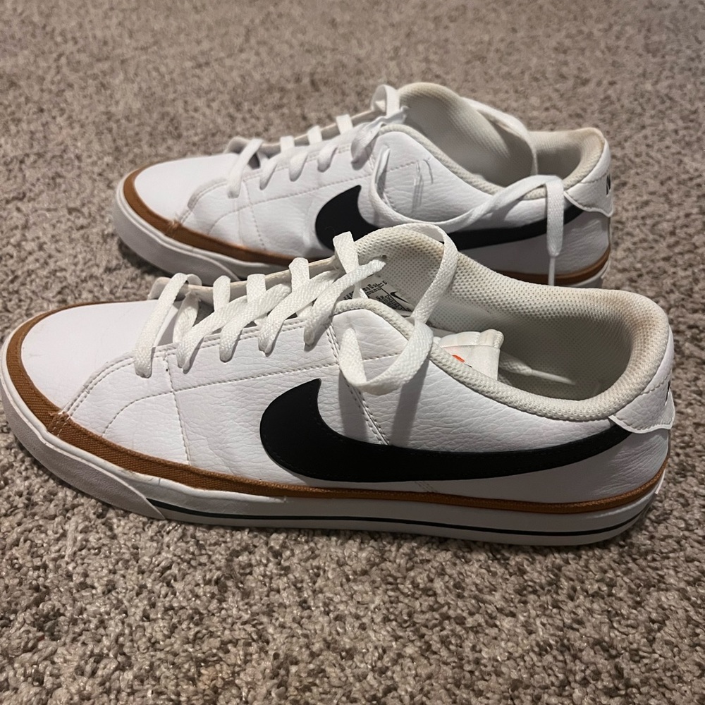 Nike Men’s Shoe Size 11